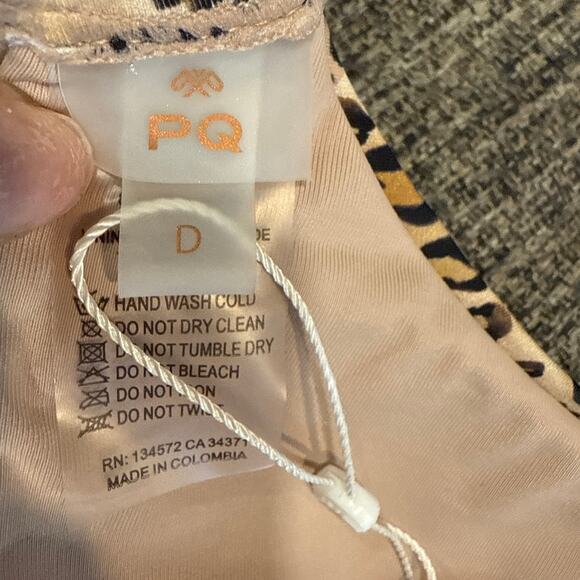 PQ Swim Leopard Print Bikini Top Chain Trim Top Sz D-Cup NWT - Picture 6 of 12